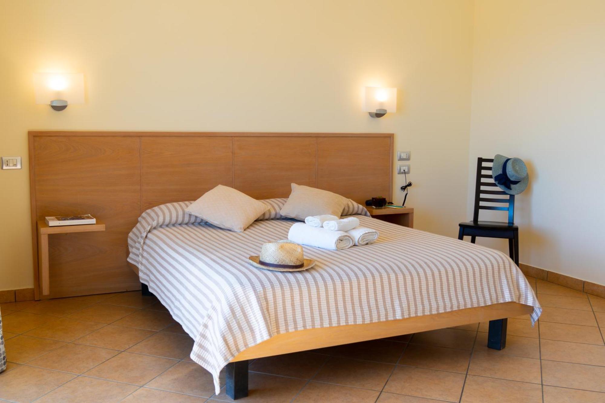 Hotel Garden Praia a Mare Eksteriør bilde